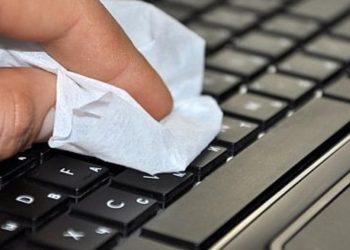 Klavyelerdeki bakterilere dikkat! Klavyeler sıhhatinizi tehdit ediyor olabilir!